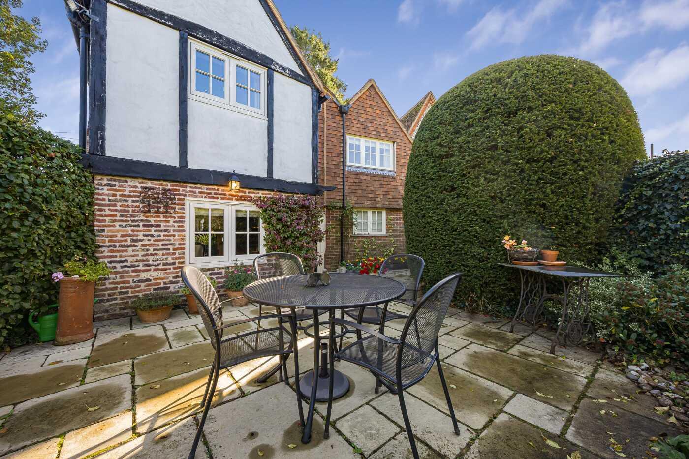 Skirmett, Henley-On-Thames